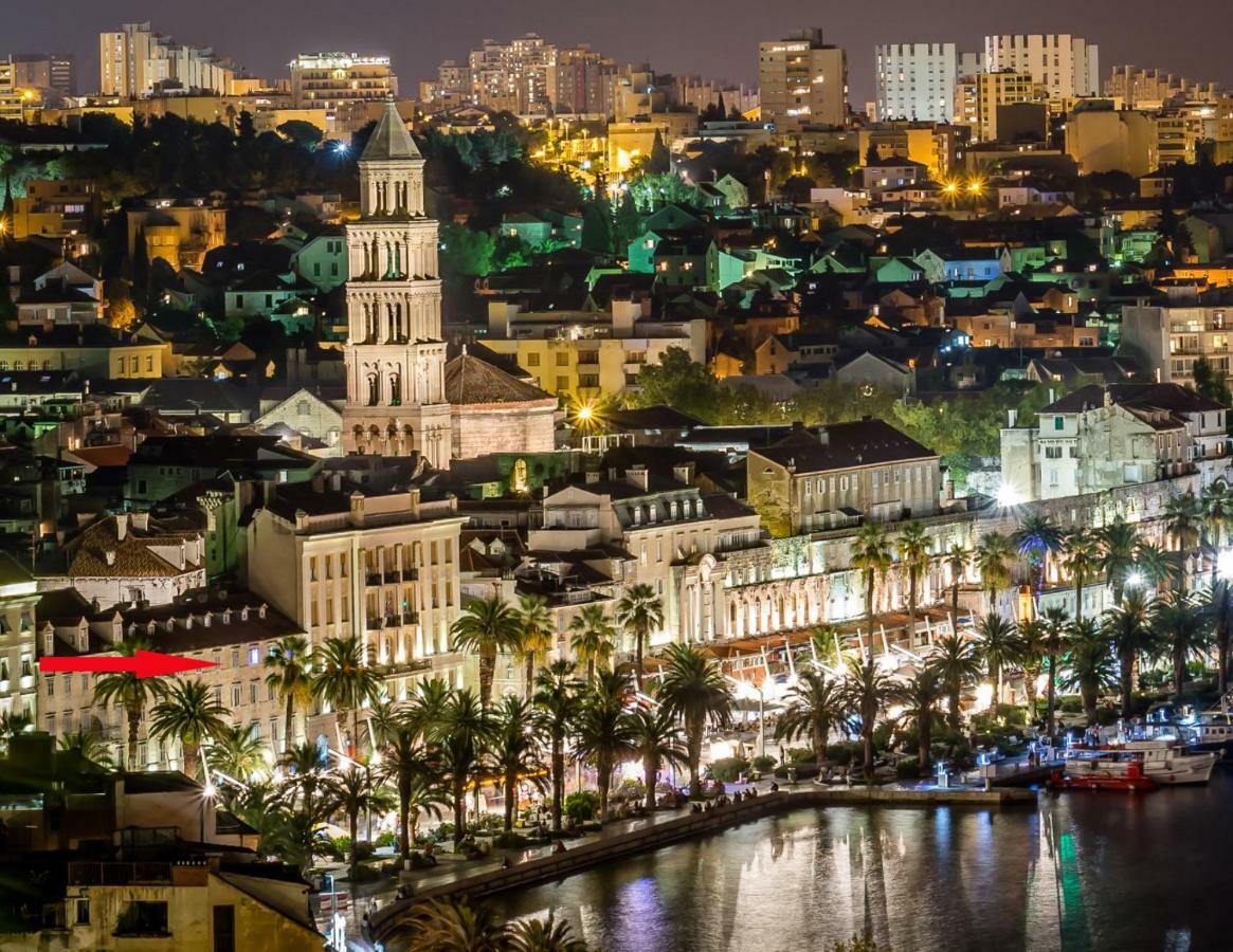 Luxury Apartment Riva With A Magnificient View Split Exterior foto